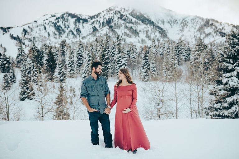 Northern Utah Maternity Photographer | Whitney | Winter Mountains Session