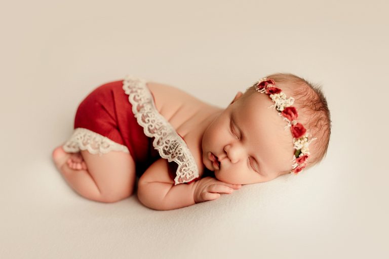 Utah Newborn Photographer | Newborn + Family Session